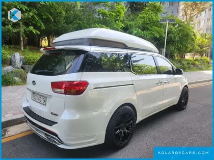 KIA CARNIVAL 9-SEATER HI-LIMOUSINE