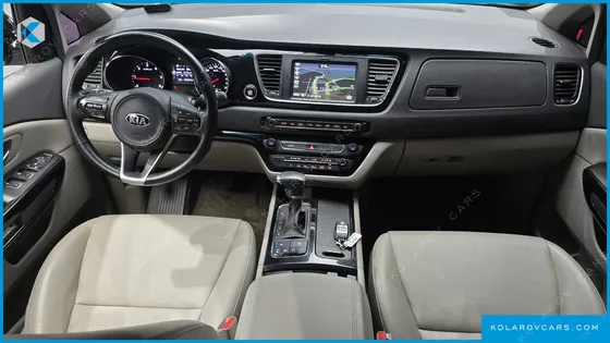KIA CARNIVAL 9-SEATER PRESTIGE