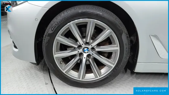BMW 5 SERIES 520I LUXURY
