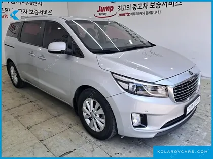 KIA CARNIVAL 11-SEATER LUXURY