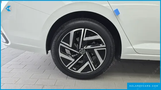 VOLKSWAGEN JETTA 1.5 TSI PRESTIGE