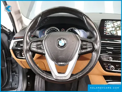 BMW 5 SERIES 520I LUXURY