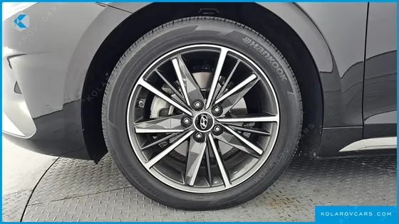 HYUNDAI GRANDEUR 3.0 LPI RENT CAR