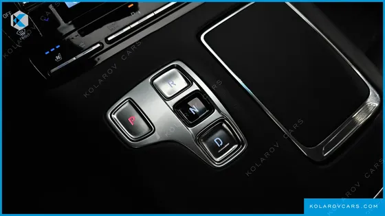 HYUNDAI GRANDEUR 3.0 LPI RENT CAR