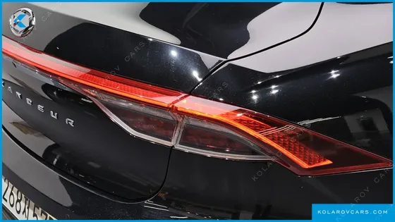 HYUNDAI GRANDEUR 3.0 LPI RENT CAR