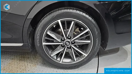 HYUNDAI GRANDEUR 2.5