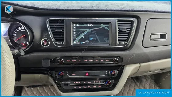 KIA CARNIVAL 9-SEATER LUXURY