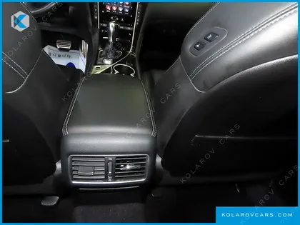 INFINITY Q50 3.5 HYBRID HI-TECH