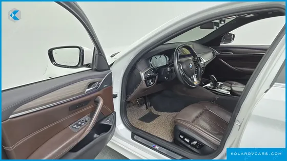 BMW 5 SERIES 520D XDRIVE M SPORT PACKAGE PLUS