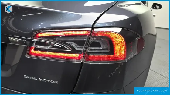 TESLA MODEL S LONG RANGE