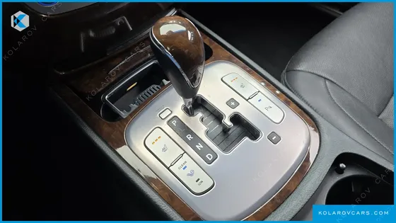 HYUNDAI GENESIS BH 330 LUXURY