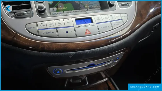 HYUNDAI GENESIS BH 330 LUXURY