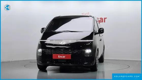HYUNDAI STARIA CARGO 5-SEATER