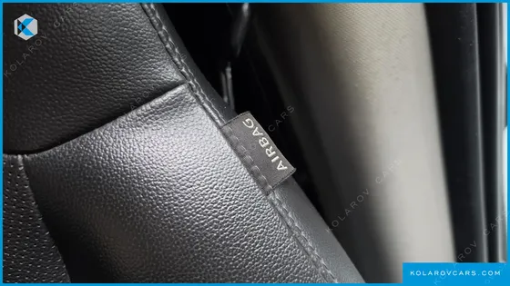 HYUNDAI STARIA CARGO 5-SEATER