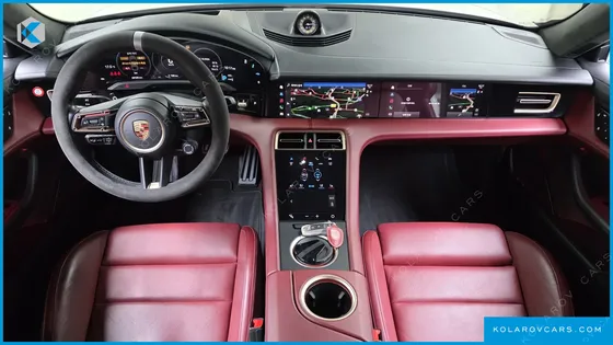 PORSCHE TAYCAN TURBO