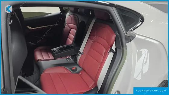 PORSCHE TAYCAN TURBO