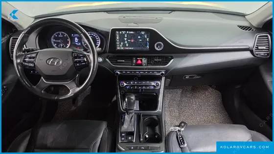 HYUNDAI GRANDEUR 2.2 DIESEL MODERN