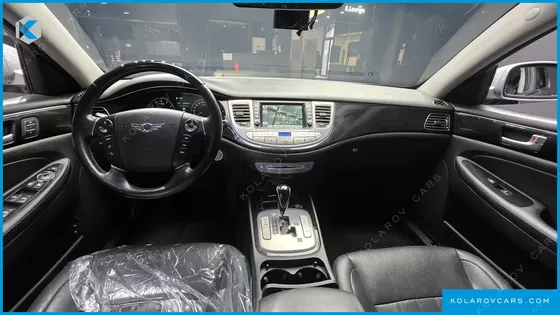HYUNDAI GENESIS BH 330 LUXURY