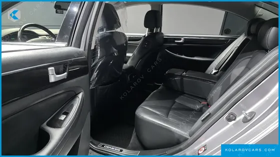 HYUNDAI GENESIS BH 330 LUXURY