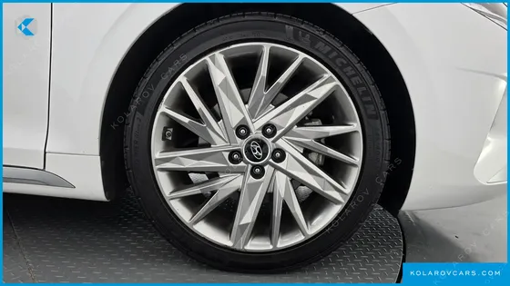 HYUNDAI GRANDEUR 2.5