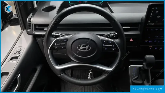 HYUNDAI STARIA HEV 1.6 TOURER 11-SEATER