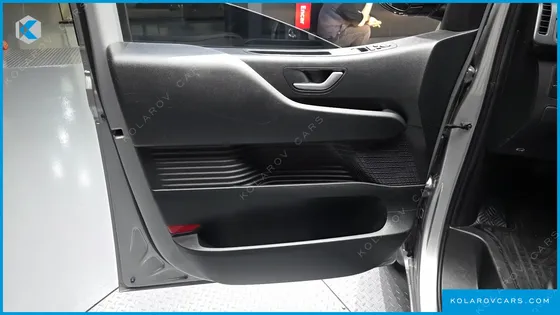 HYUNDAI STARIA HEV 1.6 TOURER 11-SEATER