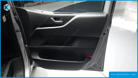 HYUNDAI STARIA HEV 1.6 TOURER 11-SEATER
