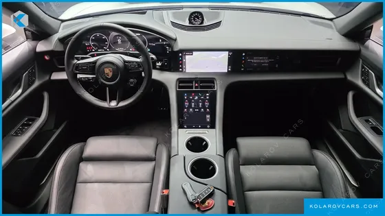 PORSCHE TAYCAN BASE