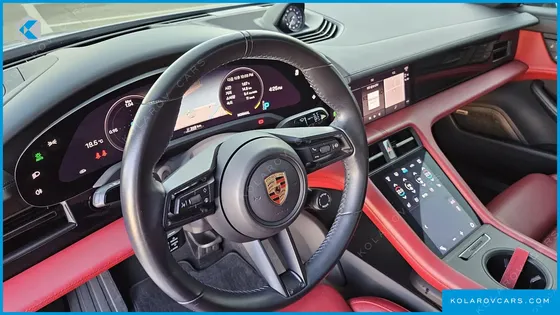 PORSCHE TAYCAN BASE