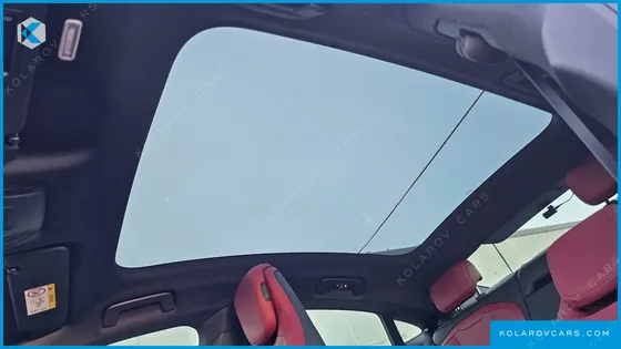 PORSCHE TAYCAN BASE
