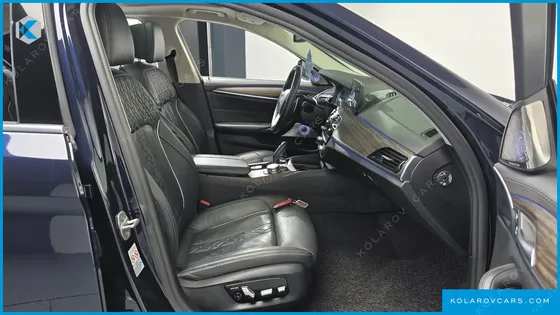 BMW 5 SERIES 520D XDRIVE LUXURY PLUS