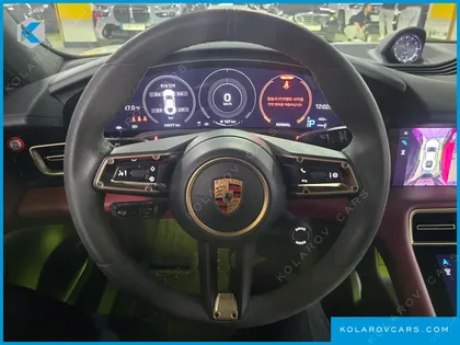 PORSCHE TAYCAN GTS