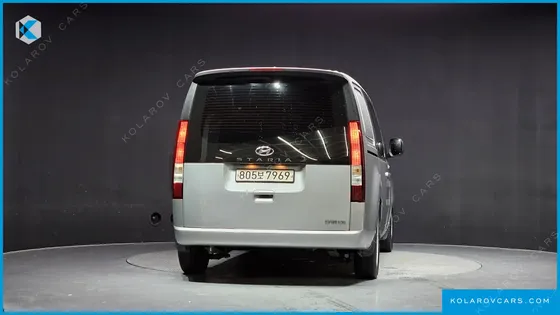 HYUNDAI STARIA CARGO 5-SEATER