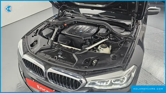 BMW 5 SERIES 520D XDRIVE M SPORT PACKAGE PLUS