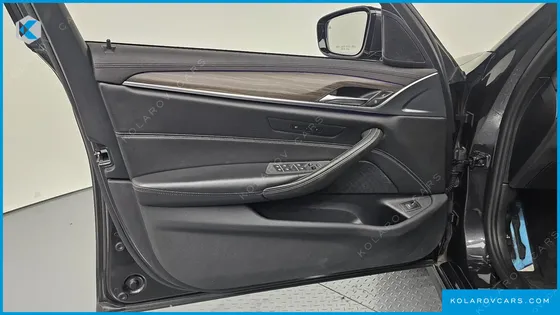 BMW 5 SERIES 520D XDRIVE M SPORT PACKAGE PLUS