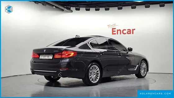 BMW 5 SERIES 520I LUXURY