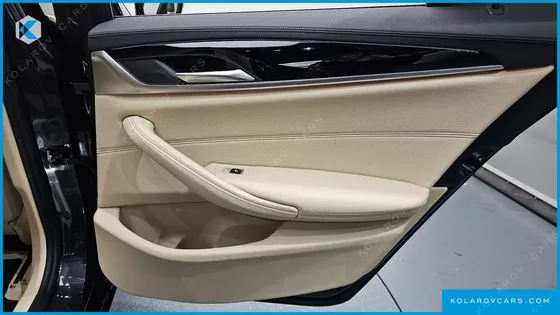BMW 5 SERIES 520I LUXURY