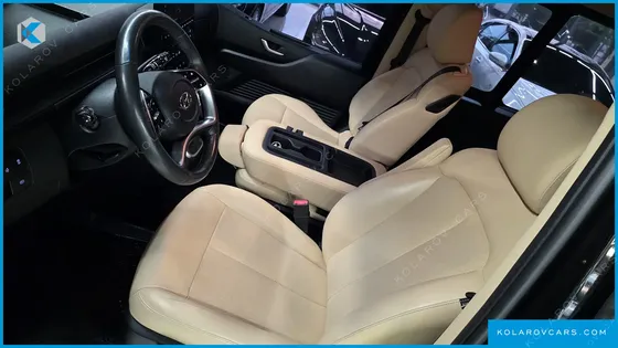 HYUNDAI STARIA TOURER 9-SEATER