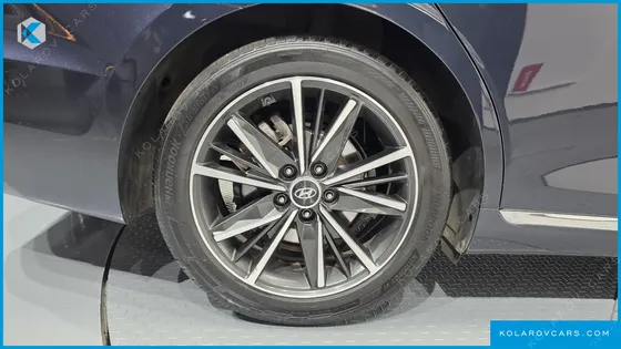 HYUNDAI GRANDEUR 2.5