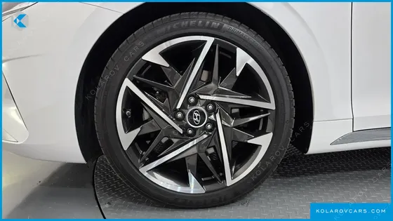 HYUNDAI GRANDEUR 2.5