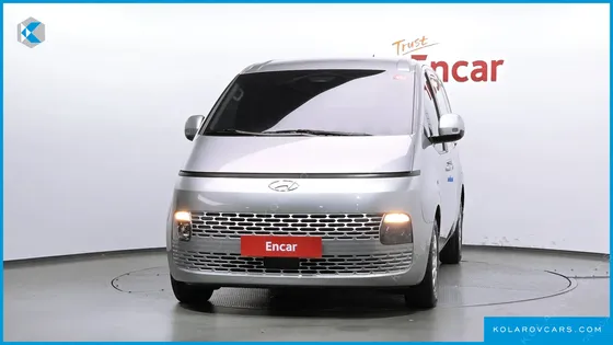 HYUNDAI STARIA CARGO 3-SEATER