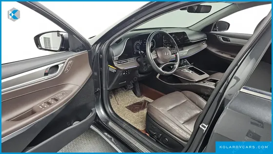 HYUNDAI GRANDEUR 3.3