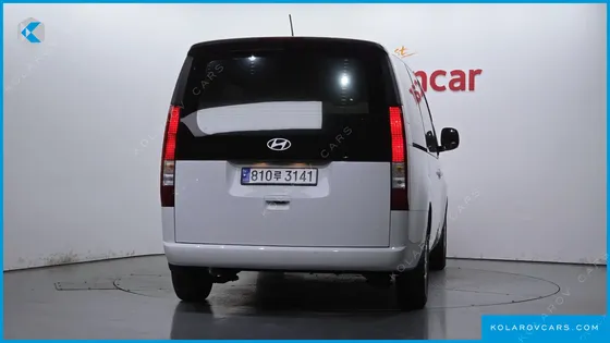 HYUNDAI STARIA HEV 1.6 CARGO 3-SEATER