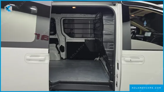 HYUNDAI STARIA HEV 1.6 CARGO 3-SEATER