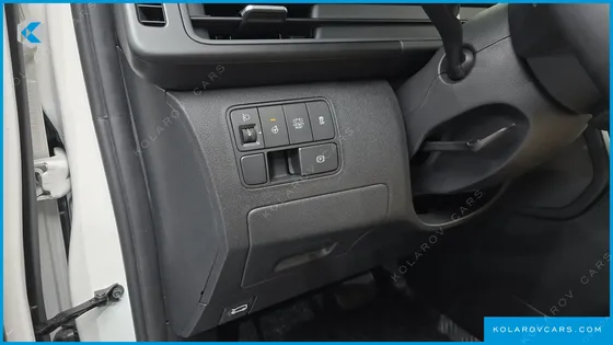 HYUNDAI STARIA HEV 1.6 CARGO 3-SEATER