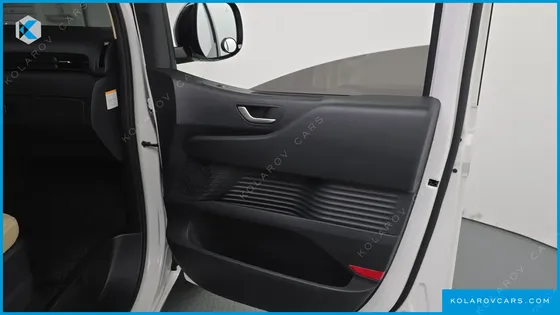 HYUNDAI STARIA HEV 1.6 CARGO 3-SEATER