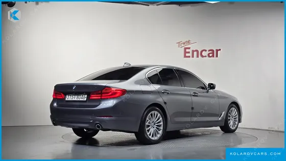 BMW 5 SERIES 520I LUXURY