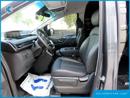 HYUNDAI STARIA CARGO 3-SEATER