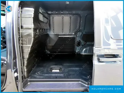 HYUNDAI STARIA CARGO 3-SEATER