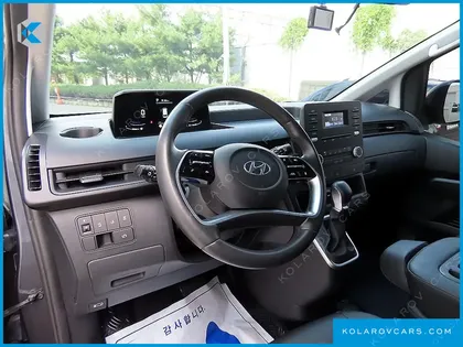 HYUNDAI STARIA CARGO 3-SEATER